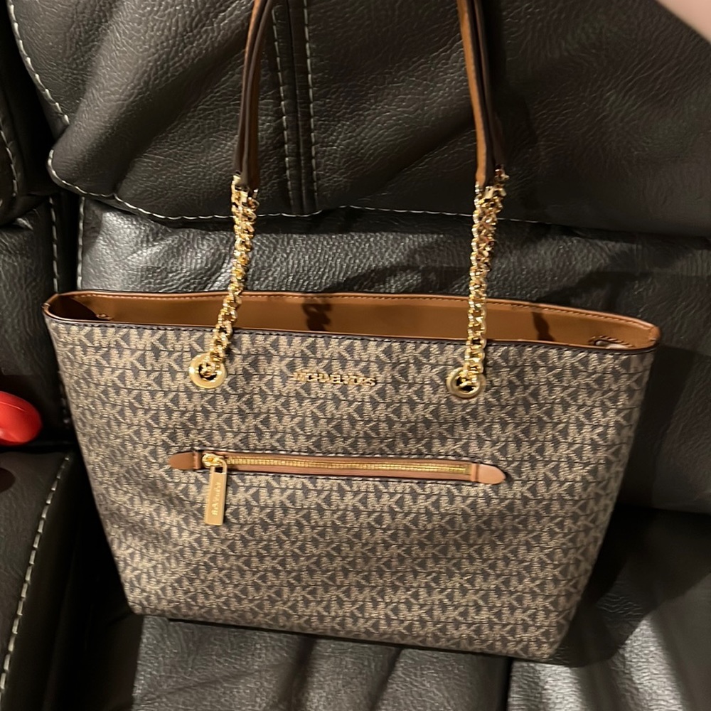 Michael Kors zip chain tote